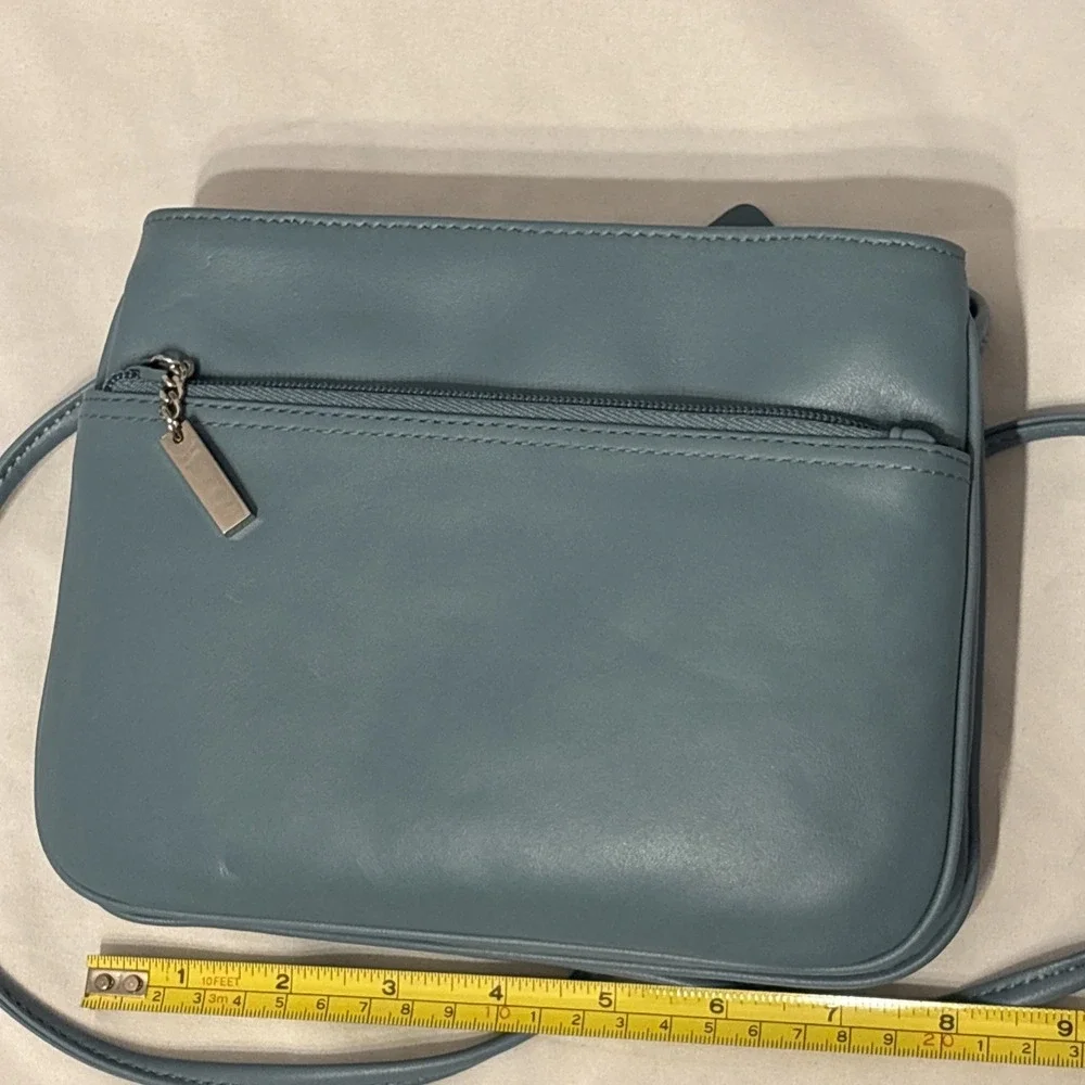 Vintage Giani Bernini Baby Blue Cross Body Shoulder‎ Bag